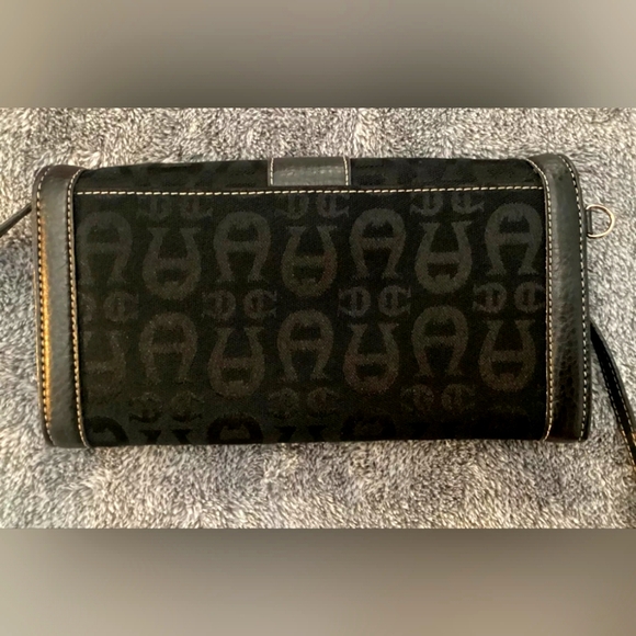 Etienne Aigner Convertible Logo Wristlet Bag - Picture 11 of 16